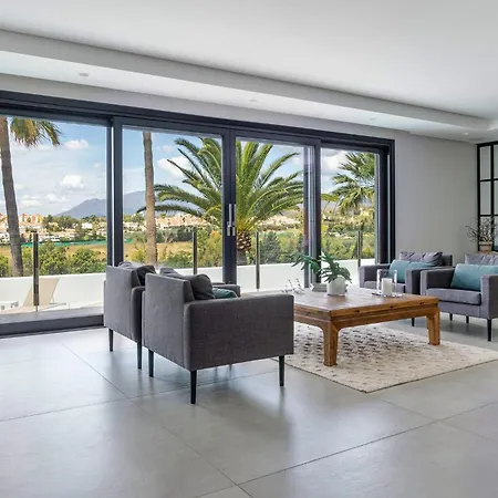 Villa Guadalmina Serene Sea View Retreat *